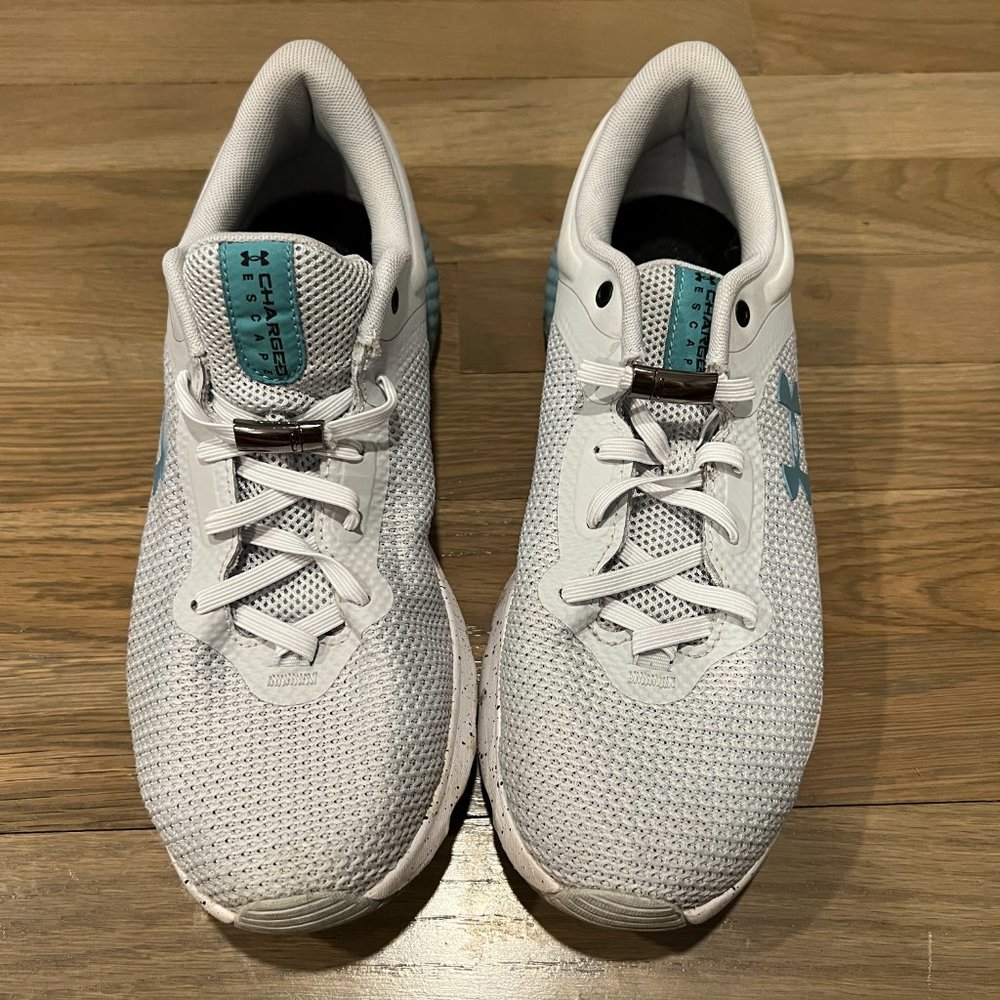 Under Armour Escape Shoes in Size 9.5 - Picture 3 of 8